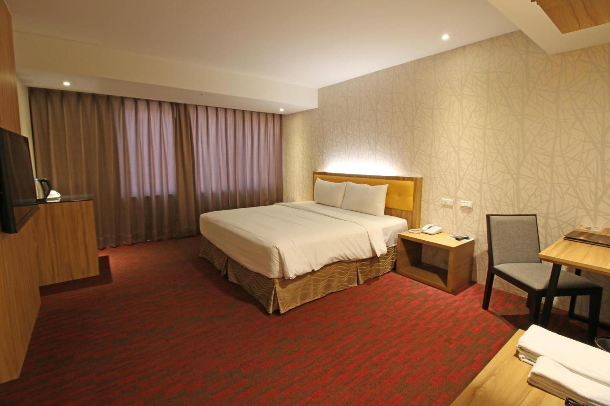 Bamboo Hotel Гаосюн Экстерьер фото