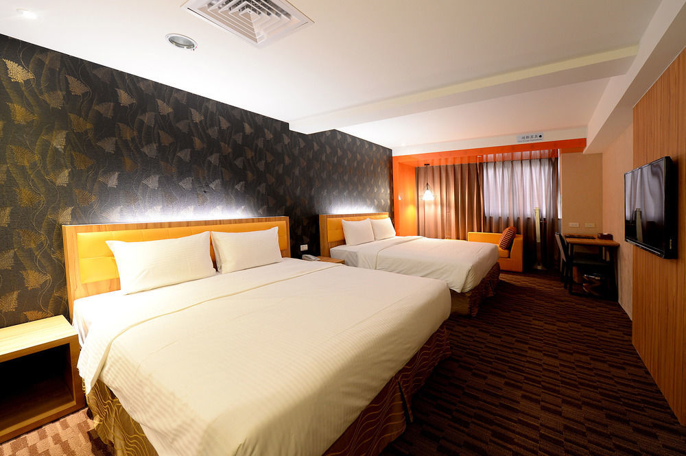 Bamboo Hotel Гаосюн Экстерьер фото